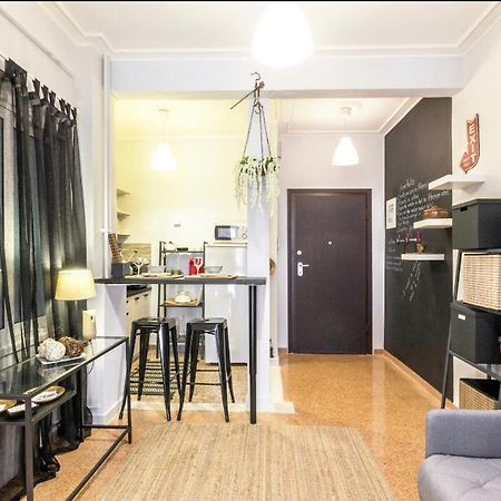 Luxuriously Central Studio In The Heart Of Athens Exterior photo